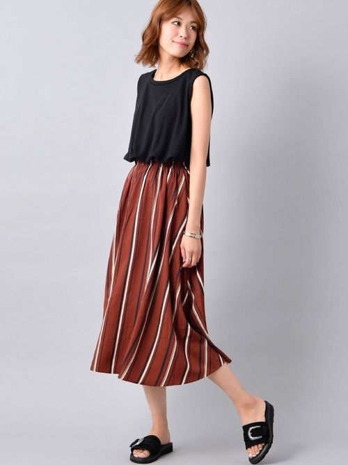 直條紋裙子 　裙子穿搭